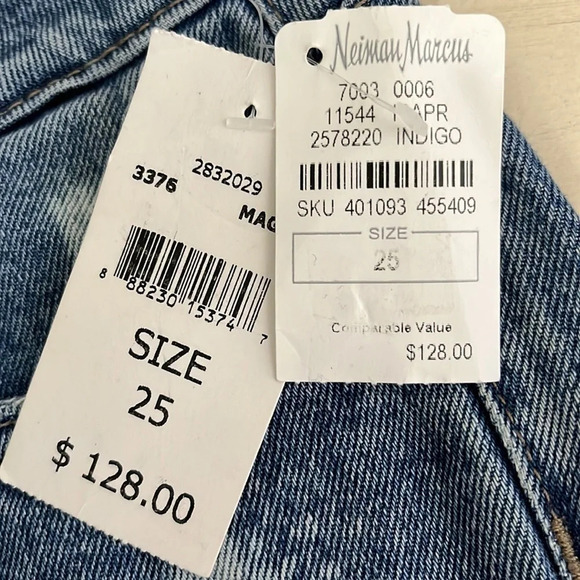 DL1961 Renee Shorts Medium Wash Raw Hem Distressing Cotton - NEW - Size 25 - Picture 6 of 12